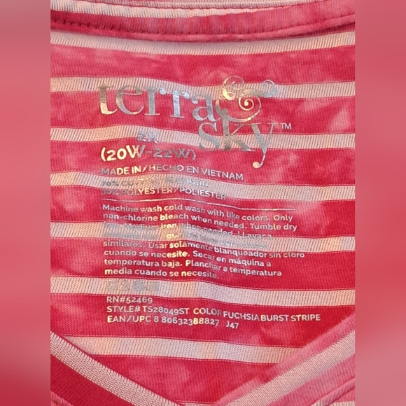 Women's T-Shirt Size 2X 20-22 Terra & Sky Pink & White - Picture 5 of 6